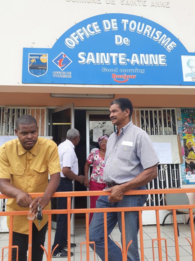 Jérémie FERDINAND  son père accidenté insiste pour qu'il reparte en campagne !