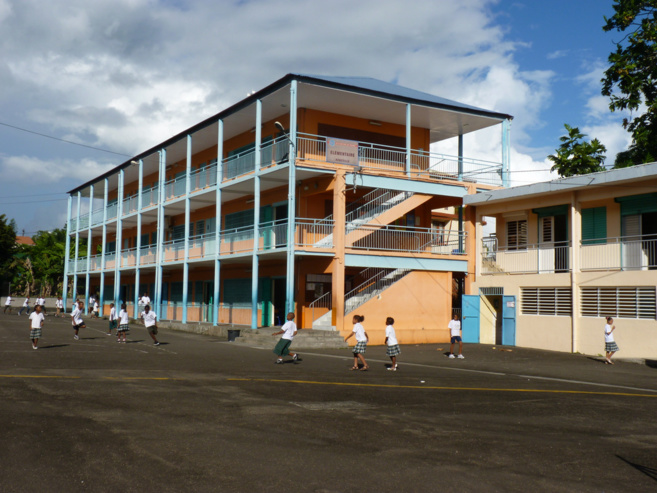 Déconfinement- Martinique / Le point sur la reprise des cours en Martinique par Sylvia Saithsoothane