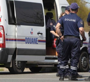 Un conteneur de bananes fourré à la cocaïne ! La vidéo ...