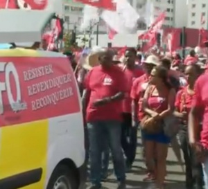 1500 personnes dans les rues de Fort-de-France ce matin…