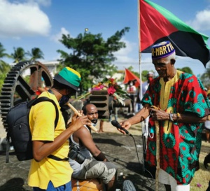 Schoelcher, Les Habitations, la réparation, 22 mai ... Voyé dlo... le pays est en feu !