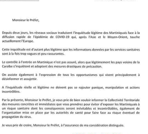 Les élus martiniquais sont contre: atterrissage de l'avion...  l'Etat ne passe pas outre ?