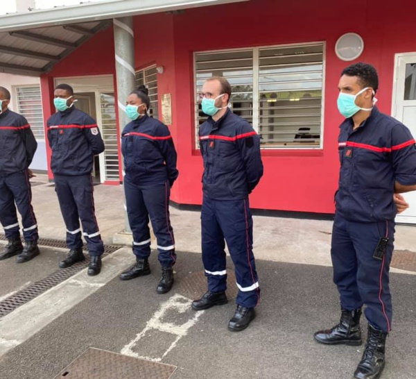 Pour sauver nos vies, ils sont confinés hors de chez eux : des pompiers volontaires