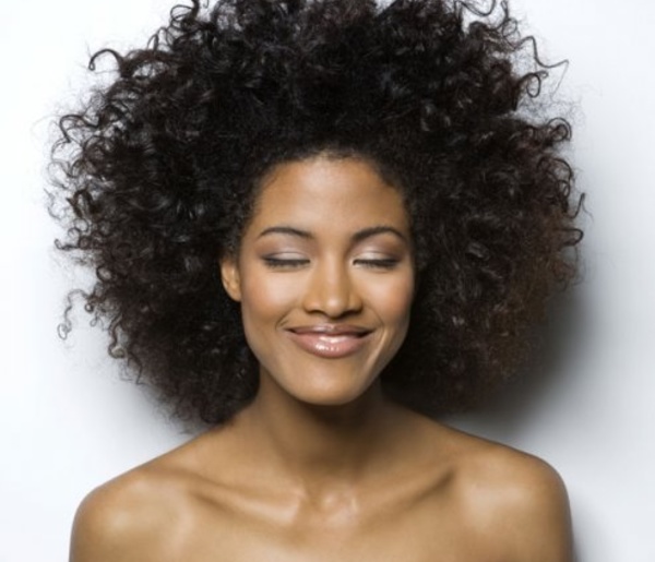 La Martinique accueille Le NATURAL HAIR CARE EXPO du 6 au 16 Février 2014 le salon du cheveux naturel. Pourquoi faut il suivre cette affaire?