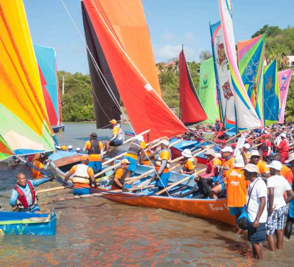 Histoire du tour des yoles. En image.